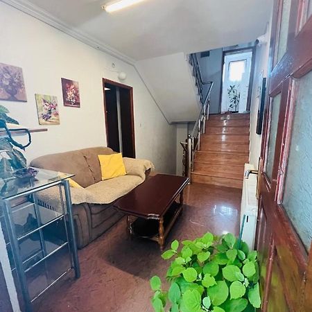 Guest House Velania Prishtinë Luaran gambar