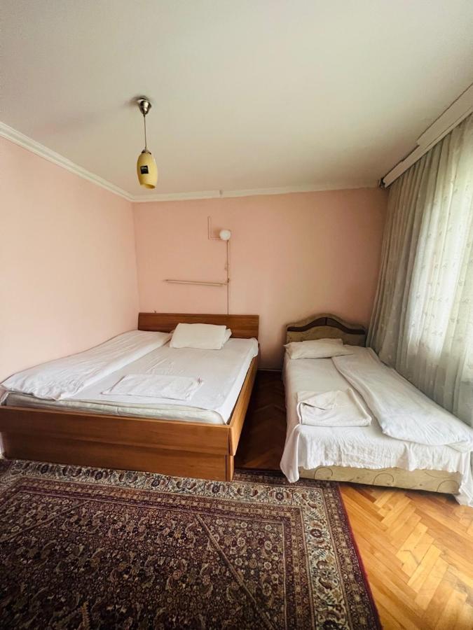 Guest House Velania Prishtinë Luaran gambar