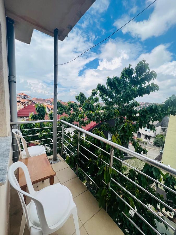 Guest House Velania Prishtinë Luaran gambar