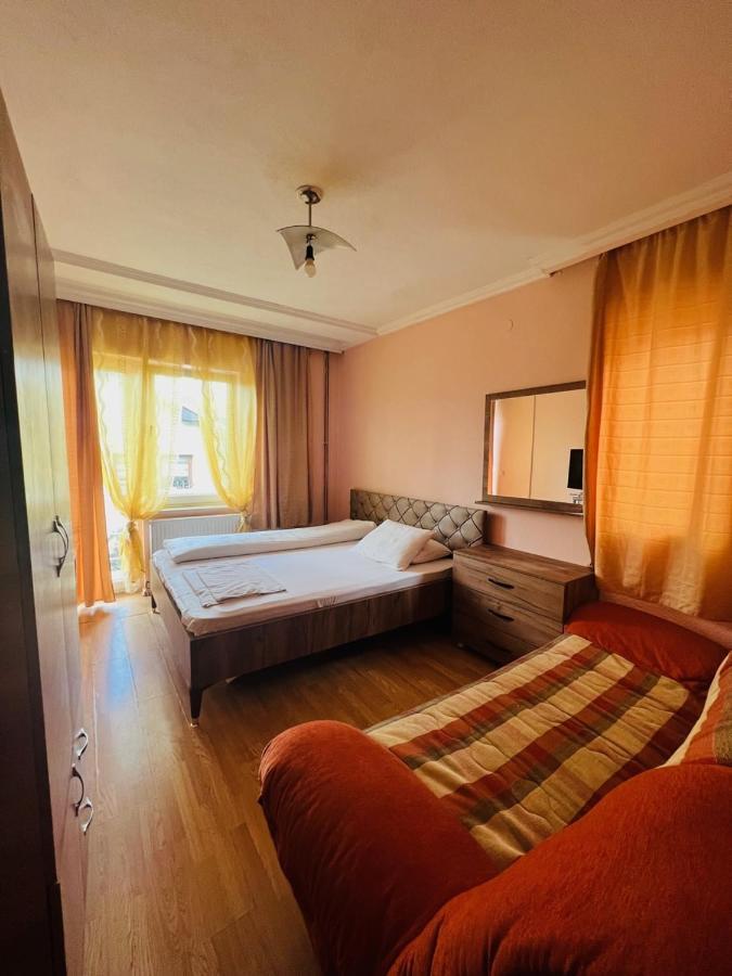 Guest House Velania Prishtinë Luaran gambar