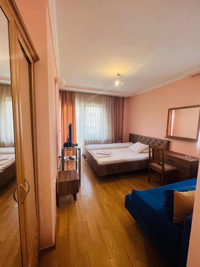 Guest House Velania Prishtinë Luaran gambar